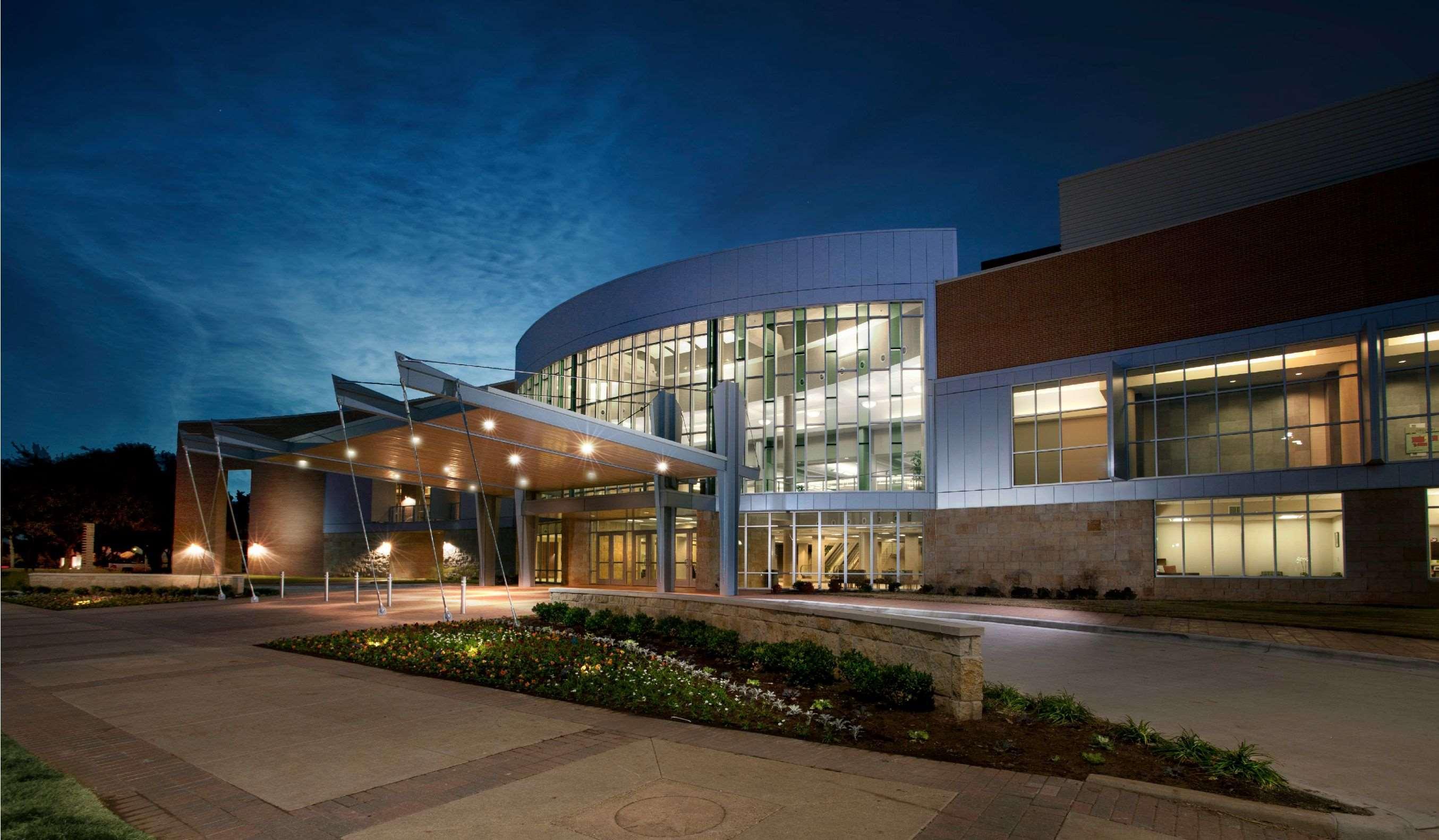 Hilton Waco Hotel Exterior photo