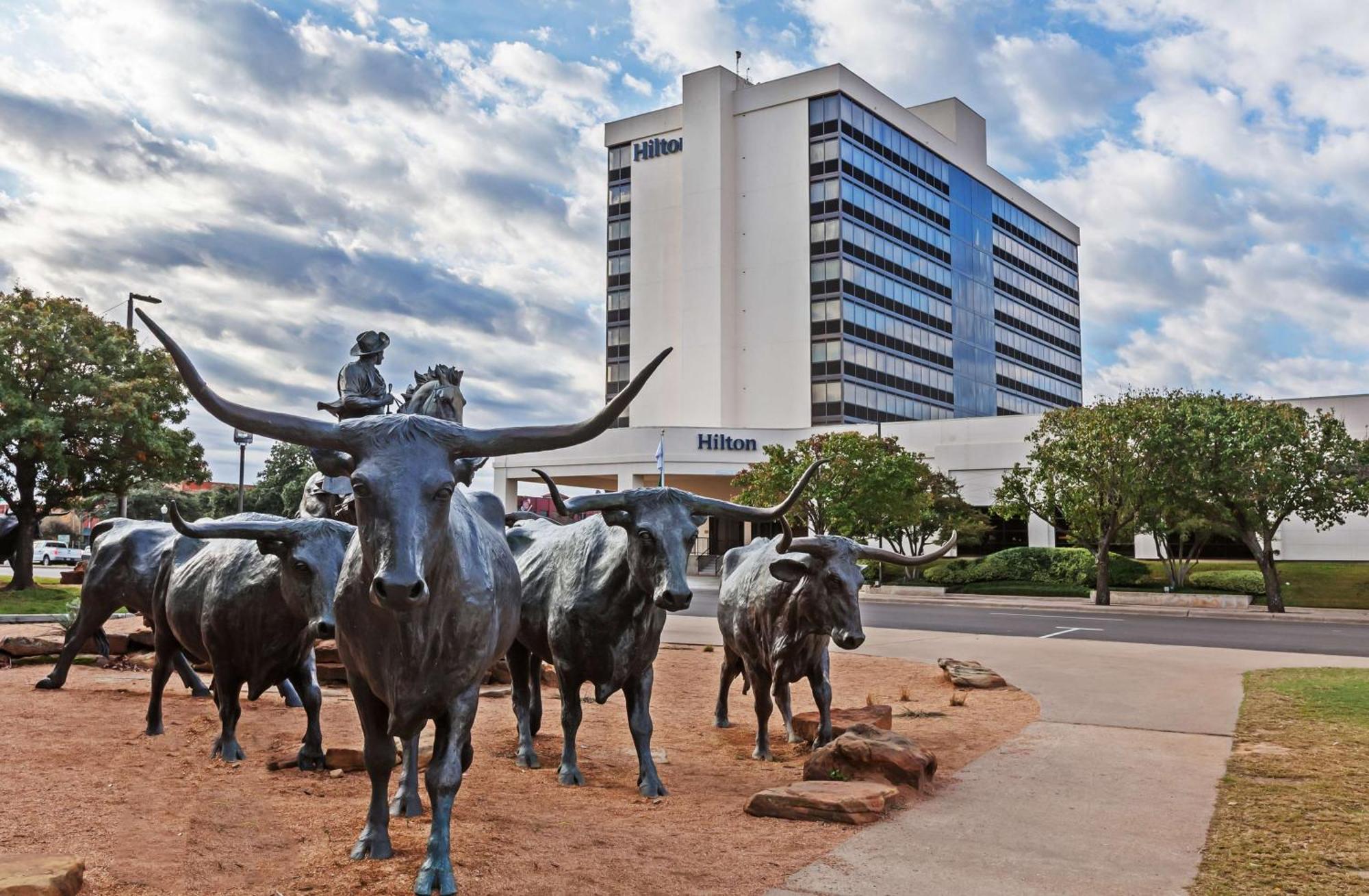 Hilton Waco Hotel Exterior photo